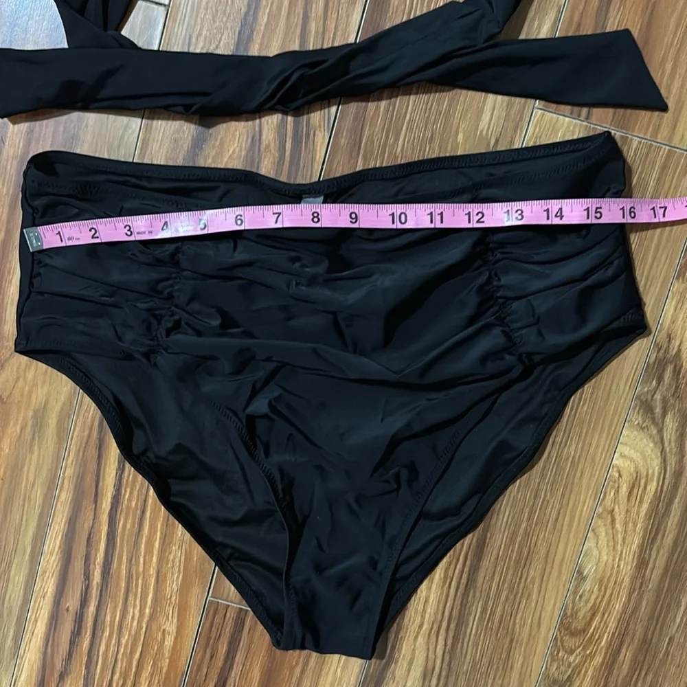 Blooming Jelly black two piece swim suit, size XXL, NWT. - Picture 8 of 16